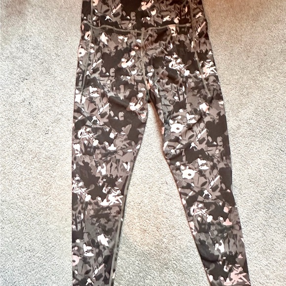 The North Face Pants - The North Face Grey and Light Pink printed leggings size XXL